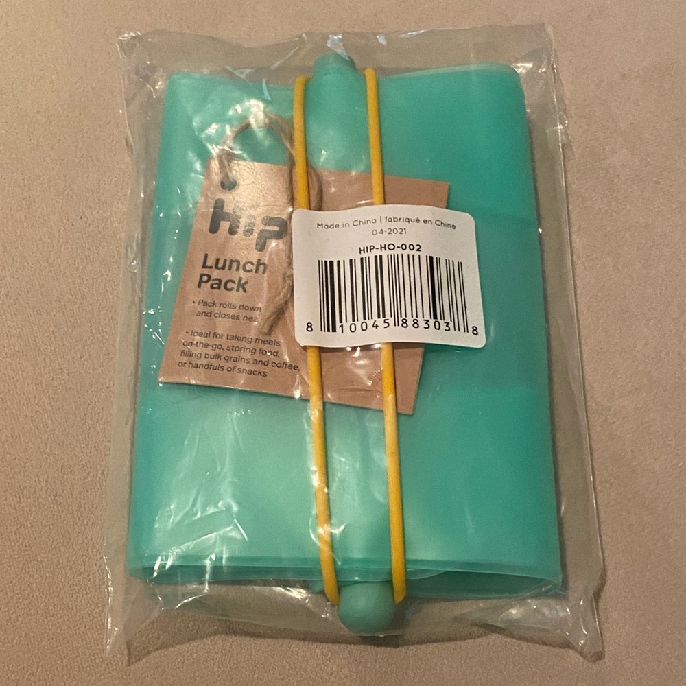 Hip lunch pack NWT